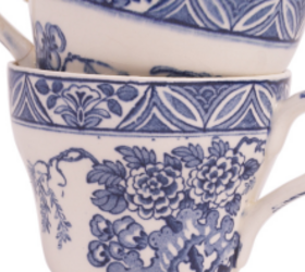 This teacup-in-a-jar idea is as useful as it is adorable