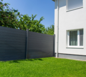 Fences are fine, but this privacy idea does more than just block the view