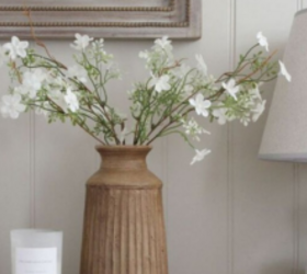 Don’t forget this under your vase—it makes all the difference