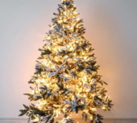 The simple changes that will make your Christmas tree look amazing
