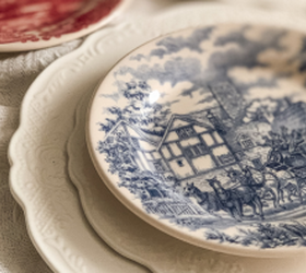 Surprisingly useful ways to use vintage plates at home